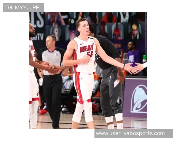 赛季至今三分命中率排行榜揭晓大球居末弗拉格紧随其后斯玛特与布克入前十